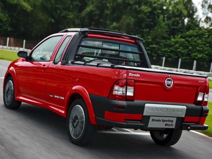  Fiat Strada Sporting 2011 года  (фото 35 из 40)
